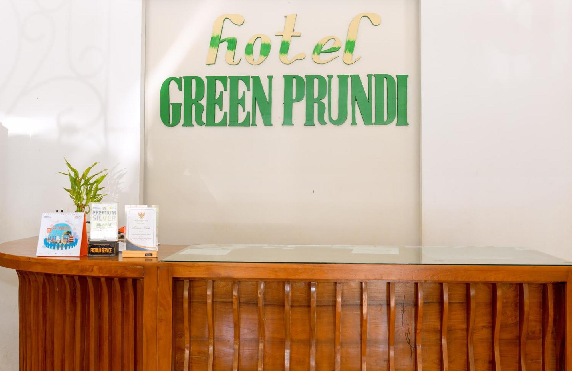 Hotel Green Prundi Labuan Bajo Dış mekan fotoğraf