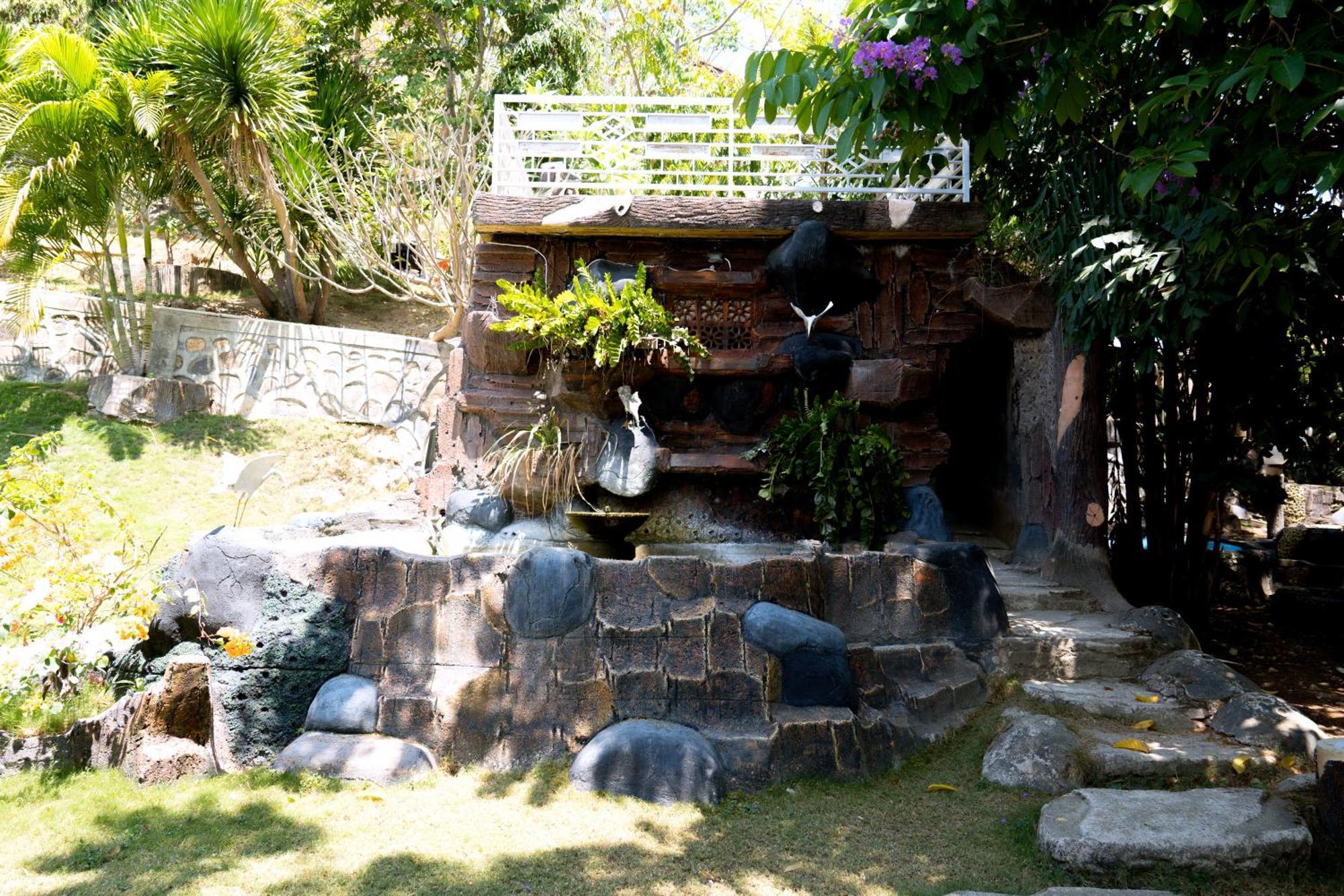 Hotel Green Prundi Labuan Bajo Dış mekan fotoğraf