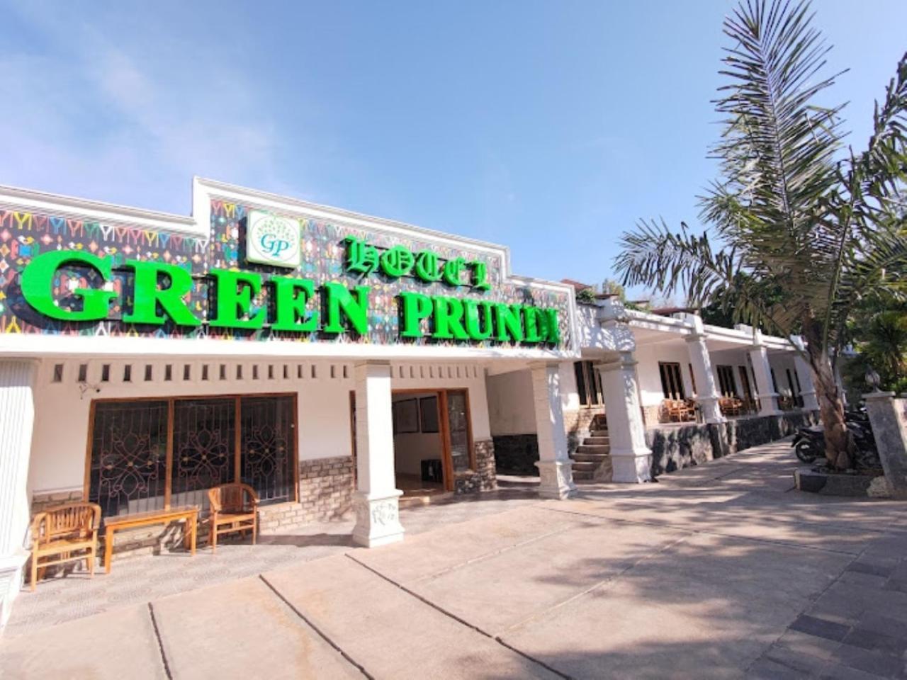 Hotel Green Prundi Labuan Bajo Dış mekan fotoğraf