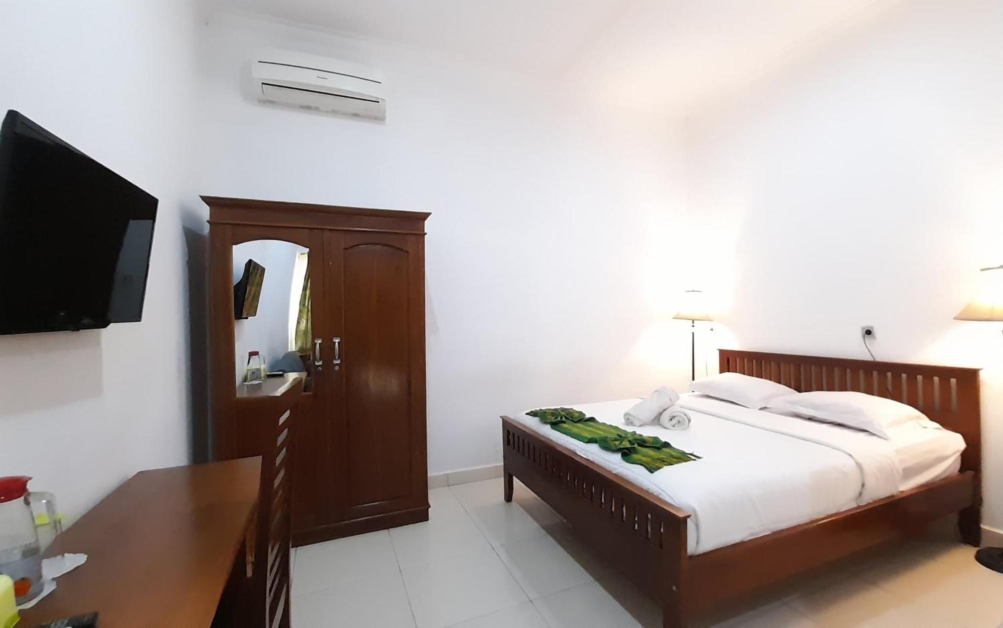 Hotel Green Prundi Labuan Bajo Dış mekan fotoğraf
