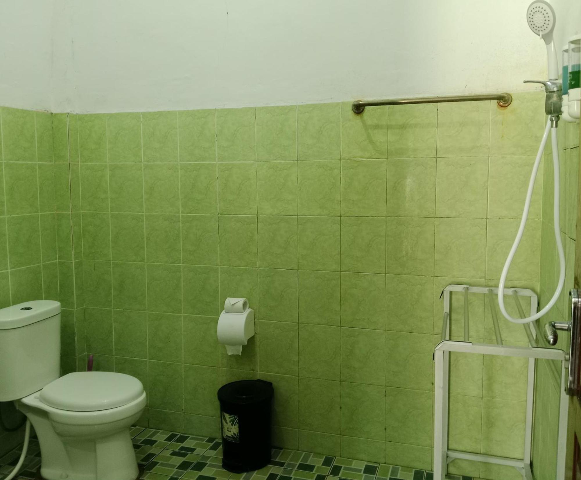 Hotel Green Prundi Labuan Bajo Dış mekan fotoğraf