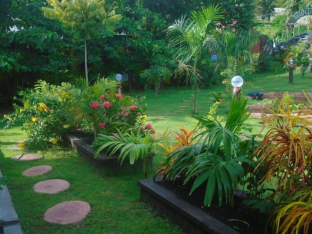 Hotel Green Prundi Labuan Bajo Dış mekan fotoğraf