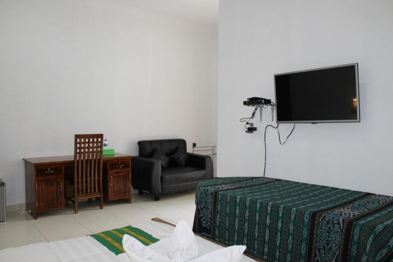 Hotel Green Prundi Labuan Bajo Dış mekan fotoğraf