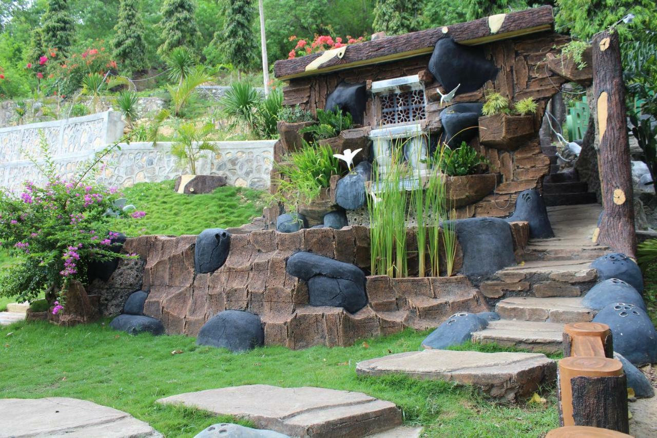 Hotel Green Prundi Labuan Bajo Dış mekan fotoğraf